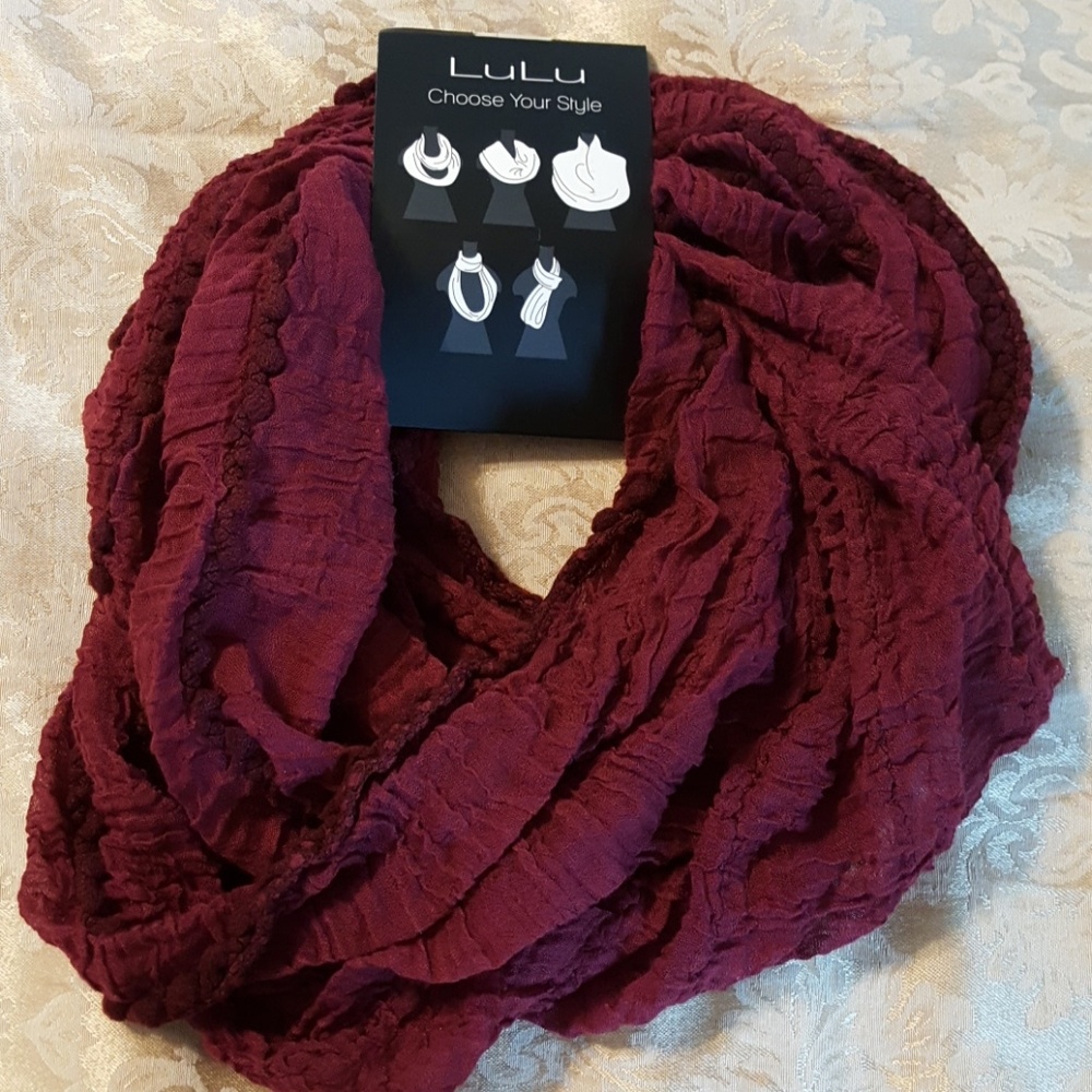 Lulu scarf